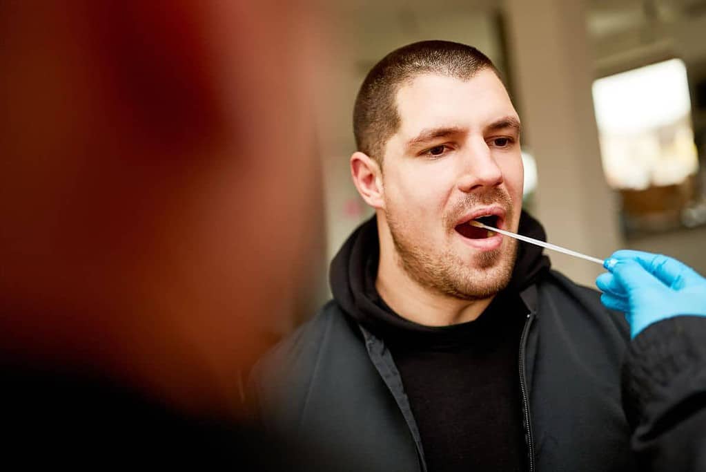 A man getting Saliva THC tested