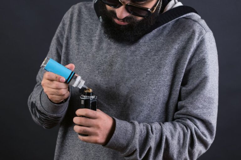 How to refill voopoo vape: a clear and confident guide