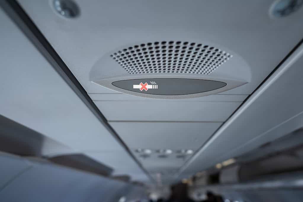 Smoking and vaping alarm inside a plane