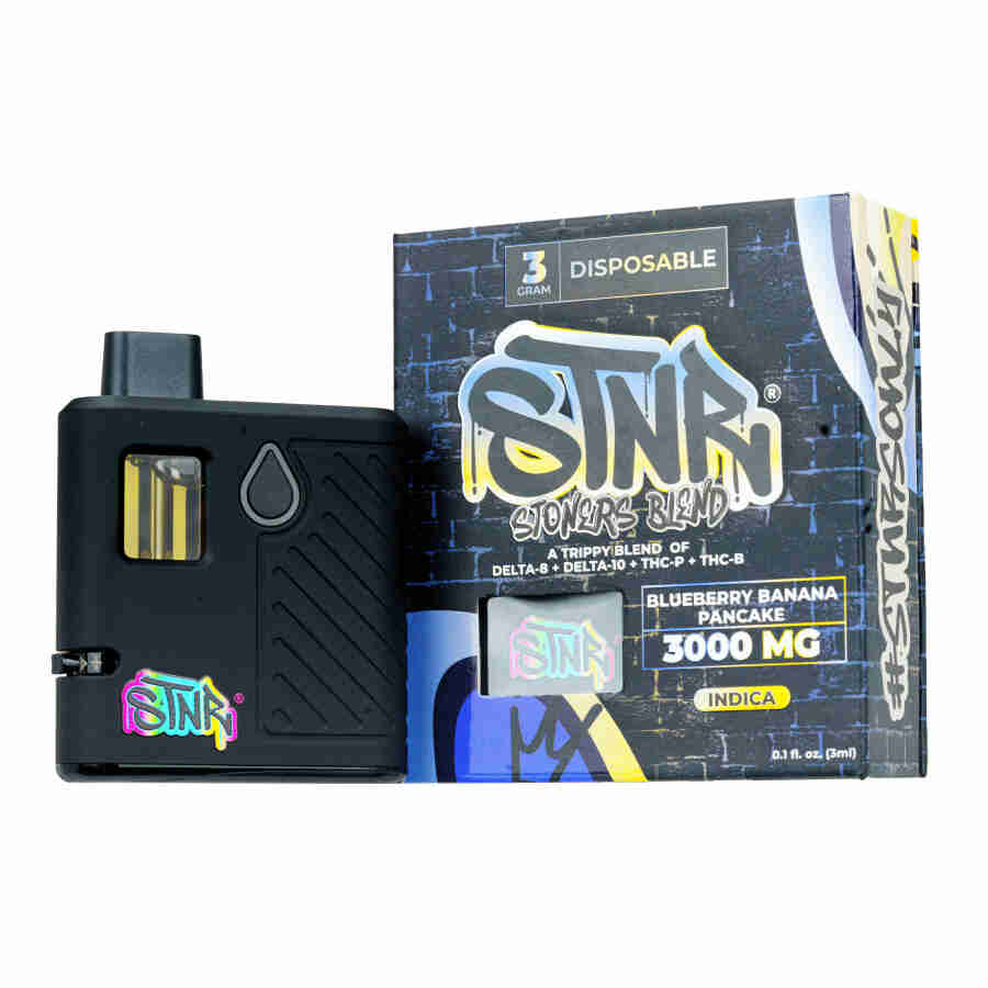 An official stnr creations xl2 disposable vapes (3g) packaged with two bottles of e-liquid.